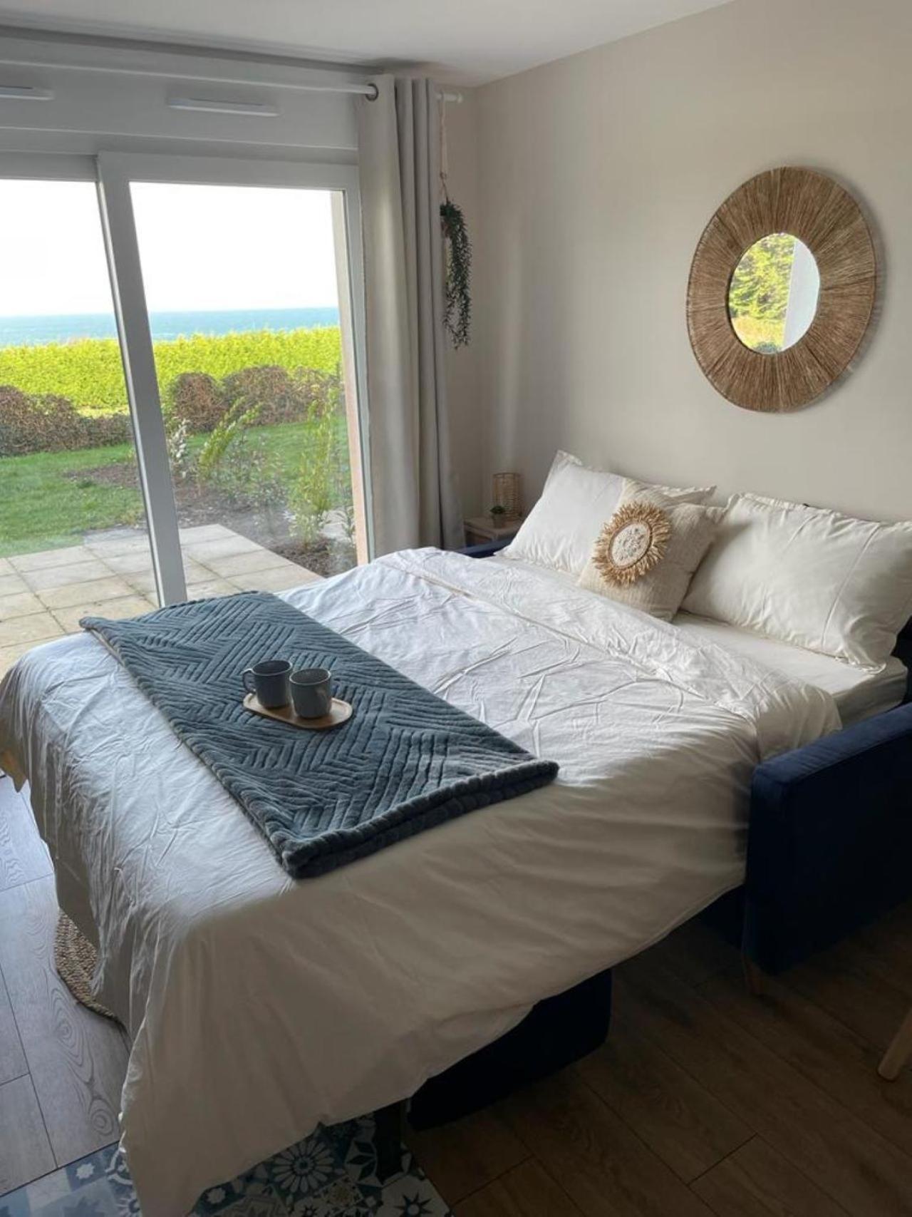 Bienvenue Au Studio L'Escale Bleue Avec Vue Mer Et Sur Le Cap Frehel Saint-Cast-le-Guildo Eksteriør bilde