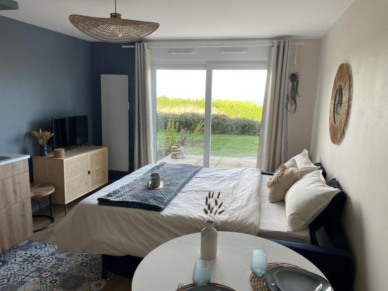 Bienvenue Au Studio L'Escale Bleue Avec Vue Mer Et Sur Le Cap Frehel Saint-Cast-le-Guildo Eksteriør bilde