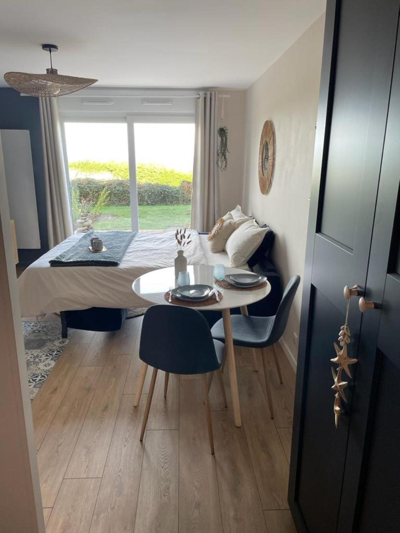 Bienvenue Au Studio L'Escale Bleue Avec Vue Mer Et Sur Le Cap Frehel Saint-Cast-le-Guildo Eksteriør bilde
